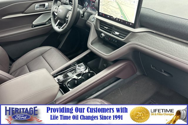 New 2026 Ford Explorer Platinum image 17
