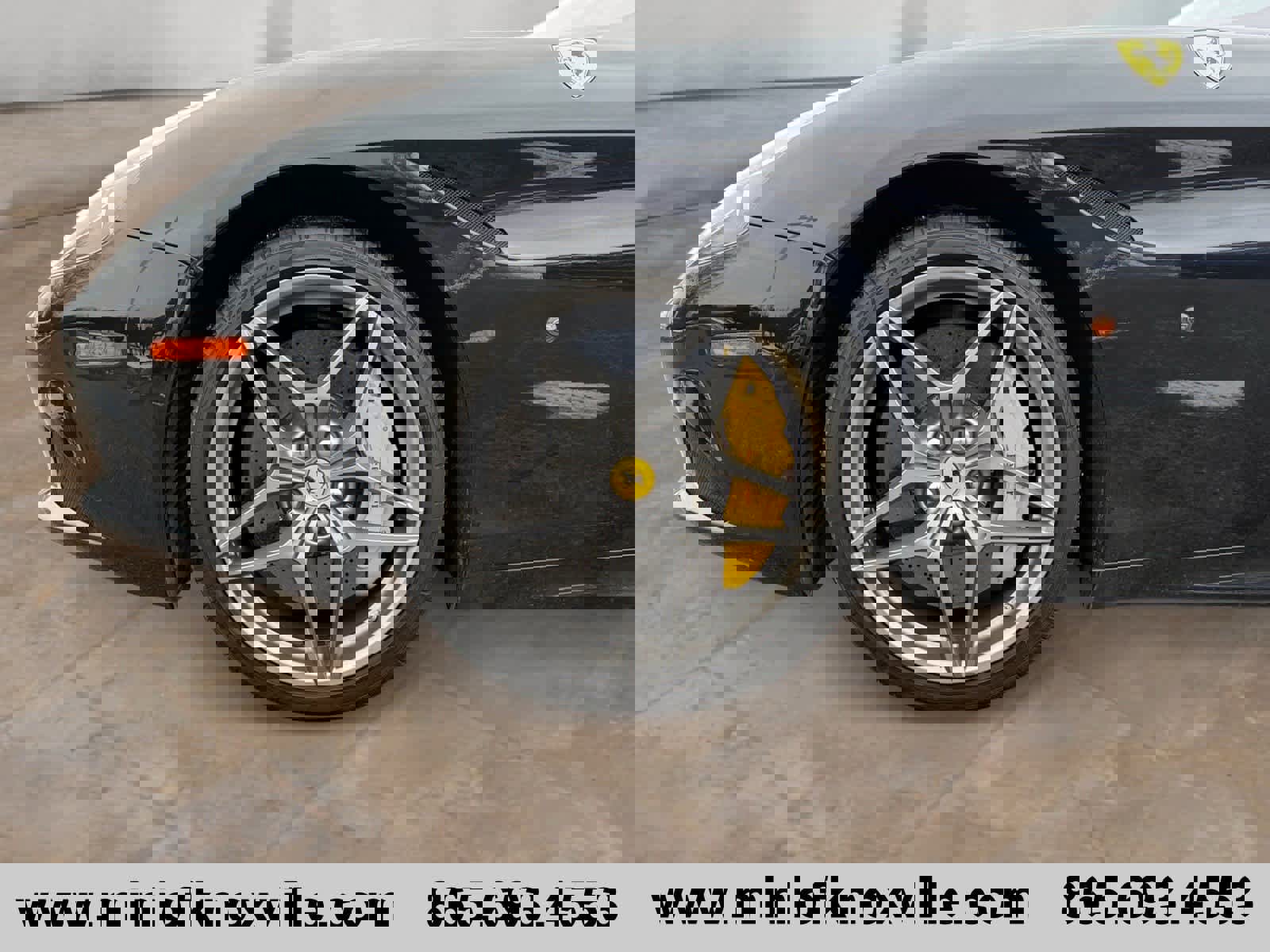 Used 2016 Ferrari California T image 9