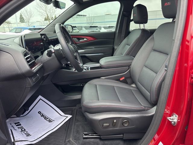 Used 2024 Chevrolet Traverse Z71 w/ Enhanced Driving Package image 27