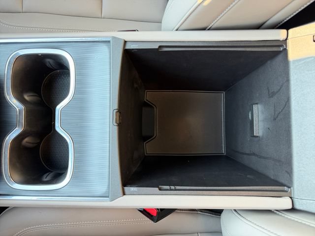 Used 2024 GMC Acadia Elevation w/ Black Edition FWD image 30