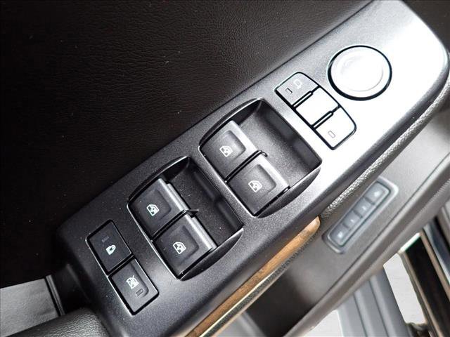 Used 2019 GMC Yukon XL Denali AWD/4WD image 20