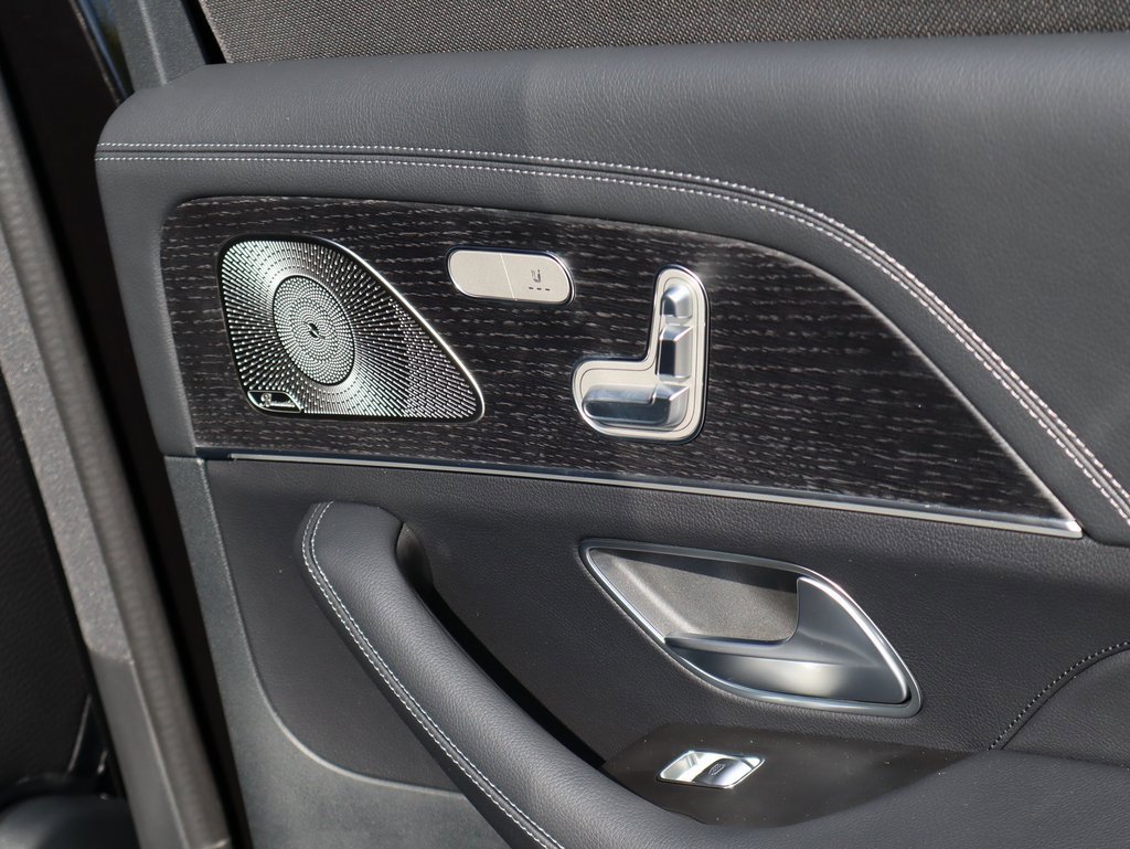 New 2026 Mercedes-Benz GLS 450 4MATIC image 19