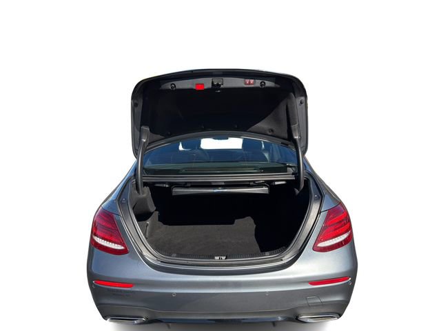 Used 2018 Mercedes-Benz E 300 4MATIC image 14