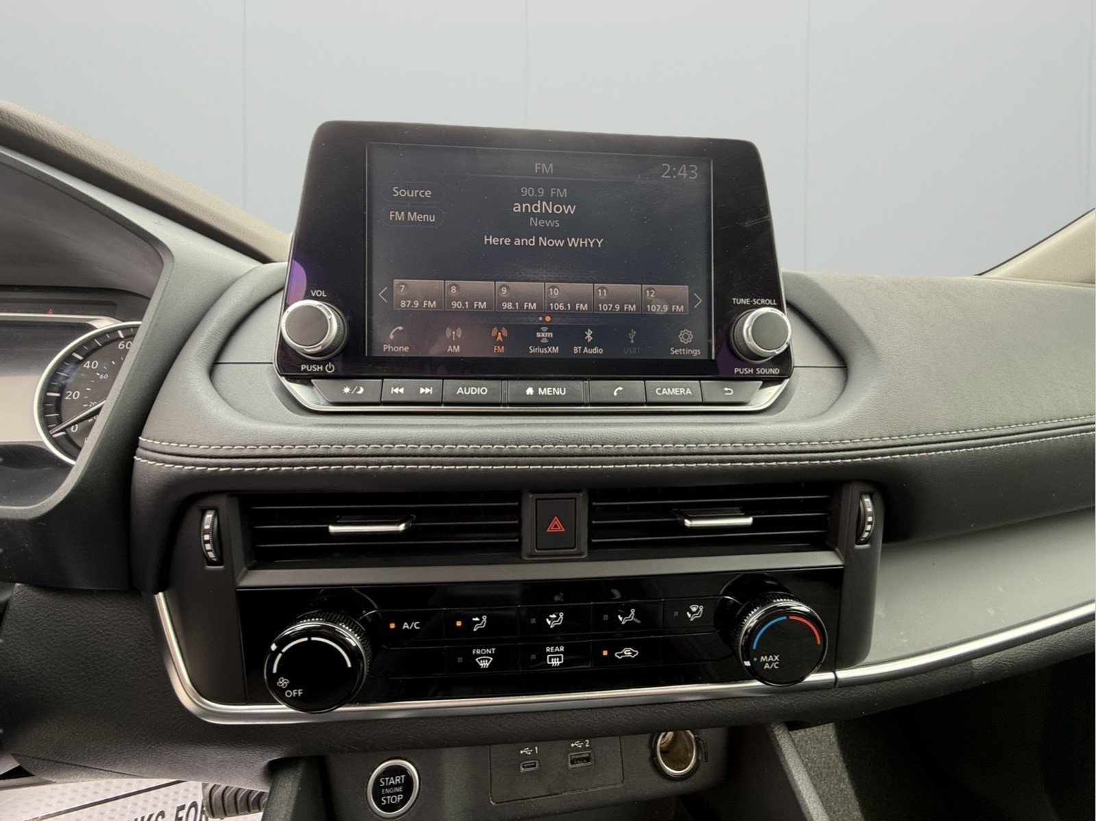 Used 2021 Nissan Rogue S image 16
