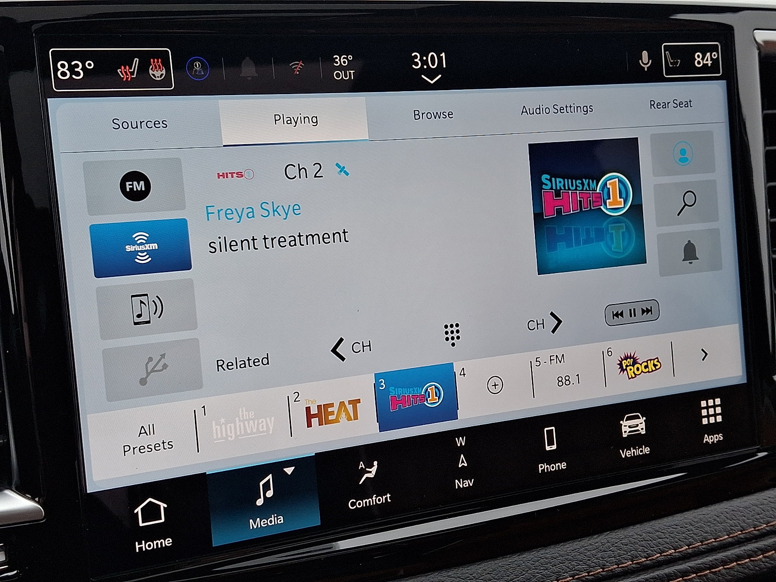New 2026 Chrysler Pacifica Pinnacle AWD/4WD image 14