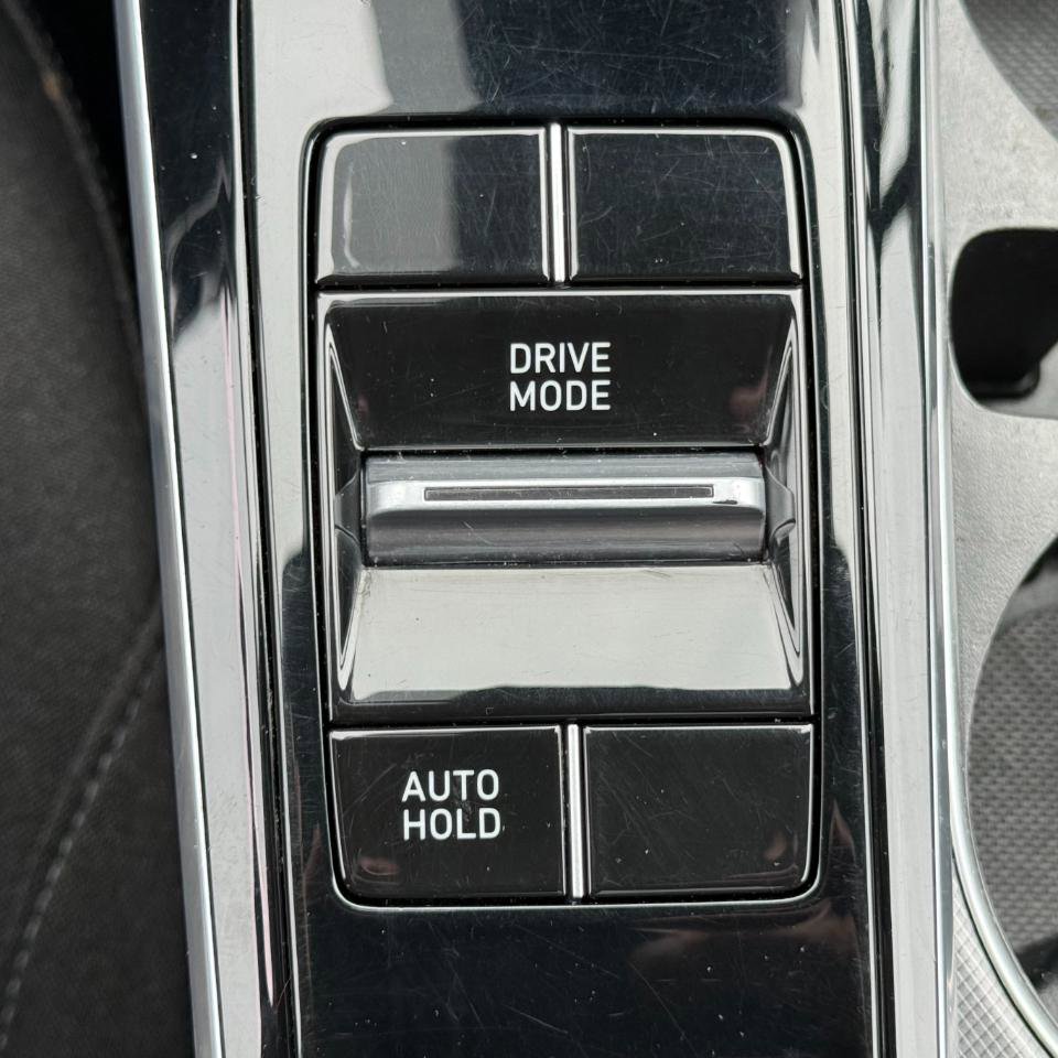 Used 2021 Hyundai Sonata SEL w/ Convenience Package FWD image 17