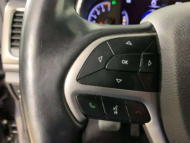 Used 2021 Jeep Grand Cherokee Laredo w/ Security & Convenience Group image 20