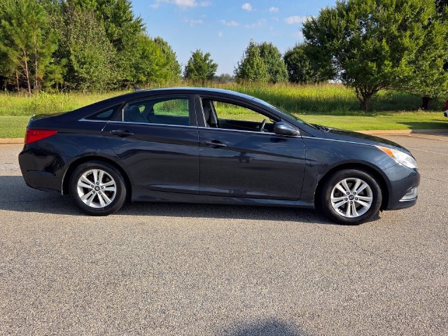 Used 2014 Hyundai Sonata GLS FWD image 13