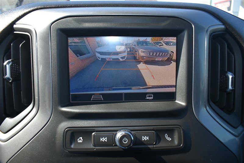 Used 2024 Chevrolet Silverado 3500 W/T image 18