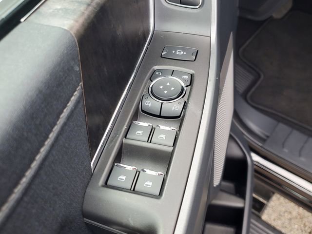 Used 2024 Ford F250 Lariat w/ Lariat Ultimate Package AWD/4WD image 17