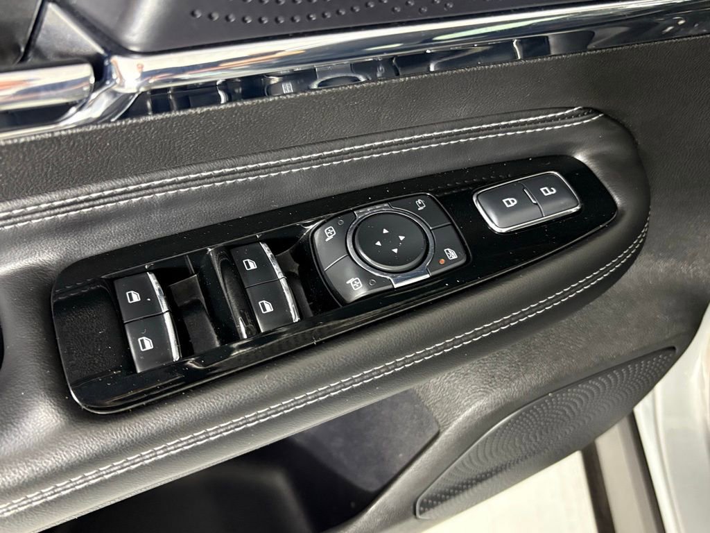 Used 2024 Lincoln Corsair Reserve w/ Equipment Group 201A image 16