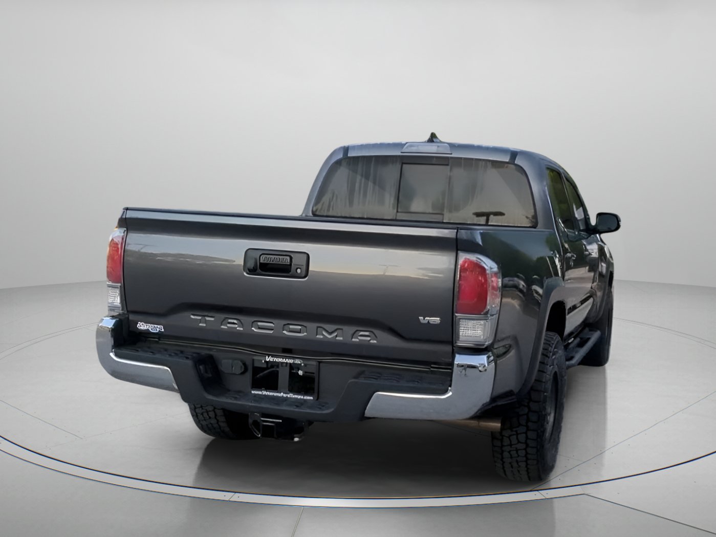 Used 2021 Toyota Tacoma TRD Off-Road AWD/4WD image 26