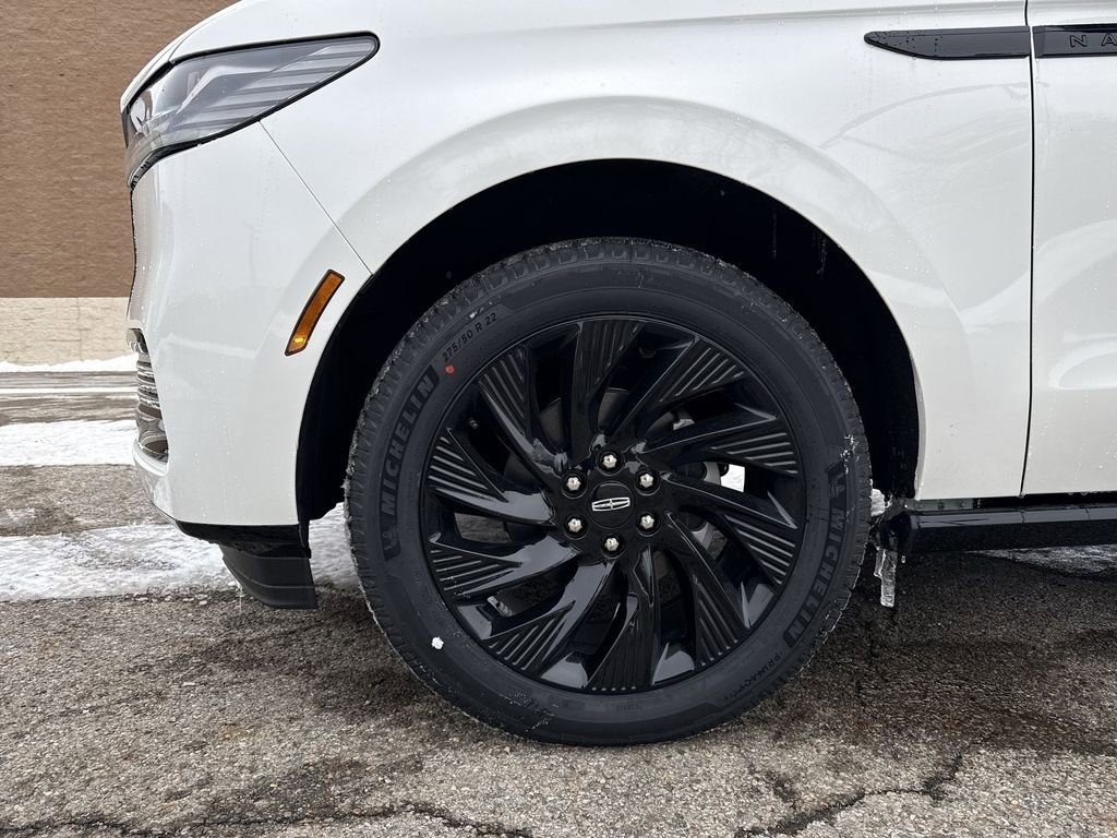 New 2025 Lincoln Navigator L Reserve w/ Jet Appearance Package AWD/4WD image 19