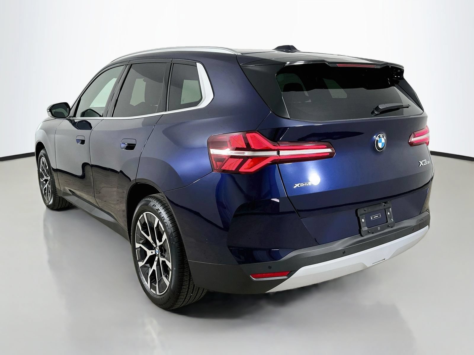 New 2026 BMW X3 xDrive30i w/ Premium Package AWD/4WD image 7