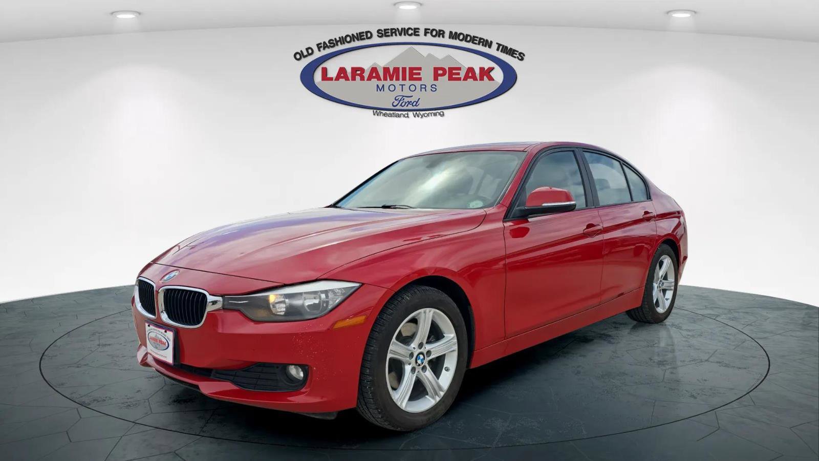 Used 2015 BMW 320i xDrive Sedan AWD/4WD image 6