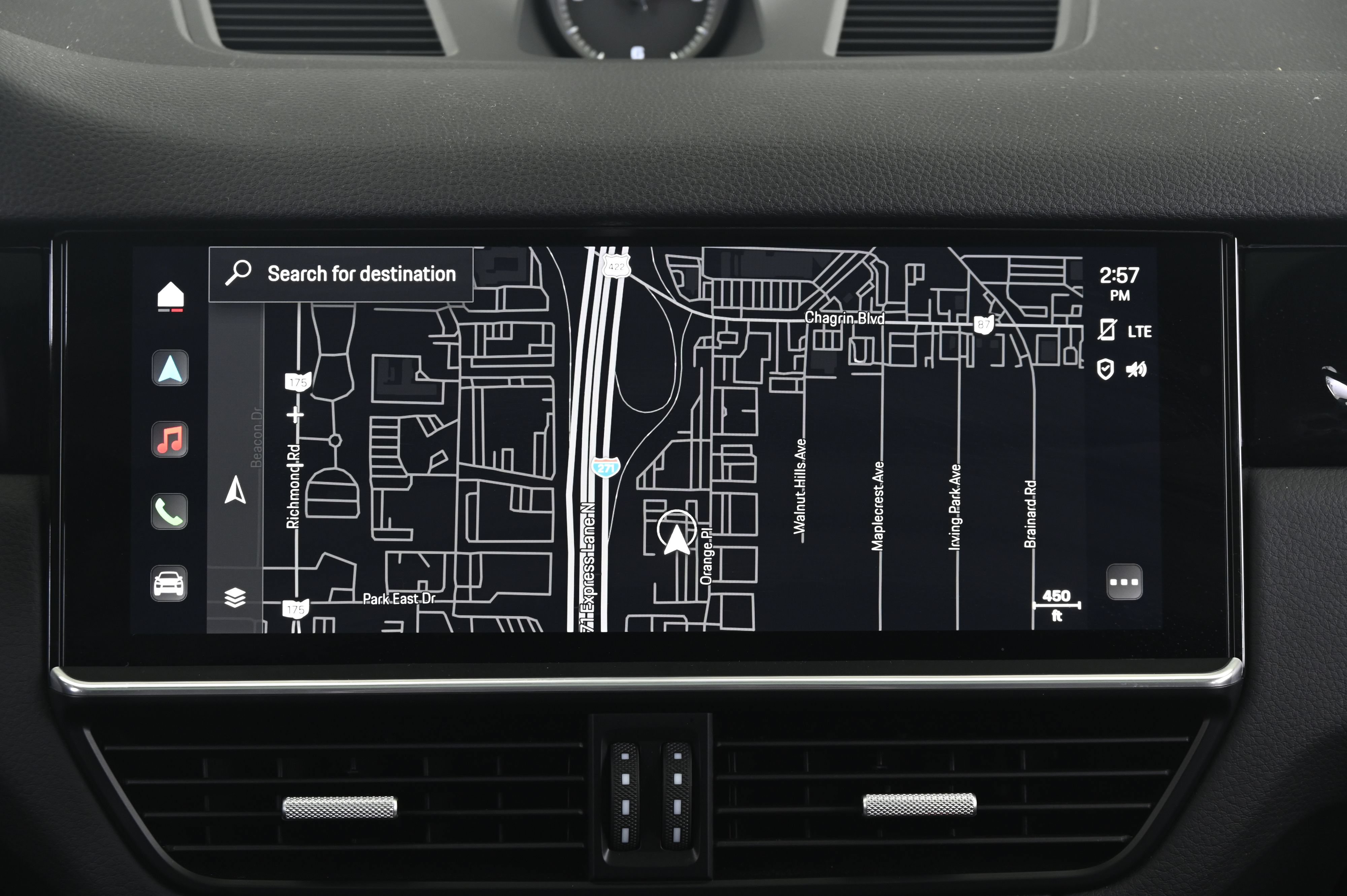 Certified 2023 Porsche Cayenne AWD/4WD image 33