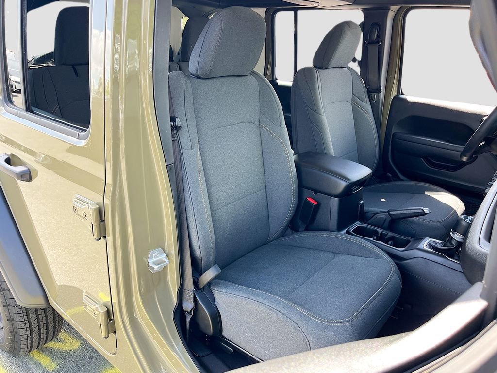 Certified 2025 Jeep Wrangler Sport S AWD/4WD image 25