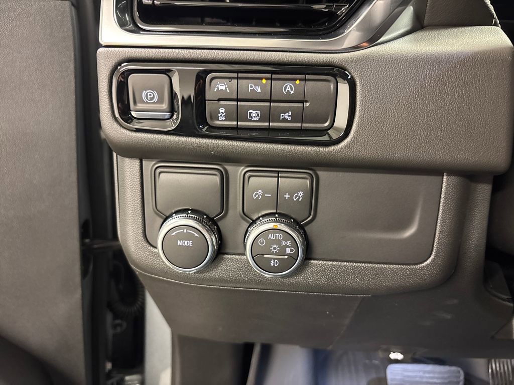 New 2026 GMC Yukon Elevation w/ LPO, Floor Liner Package image 33
