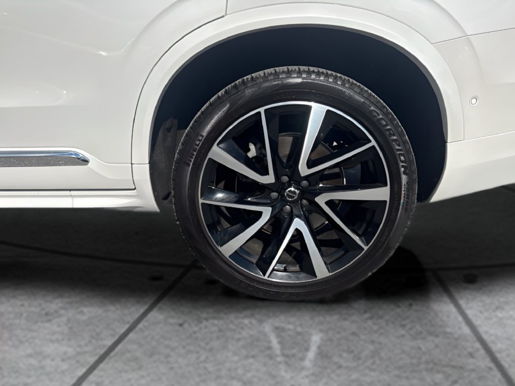 Used 2023 Volvo XC90 B6 Plus w/ Protection Package Premier AWD/4WD image 32
