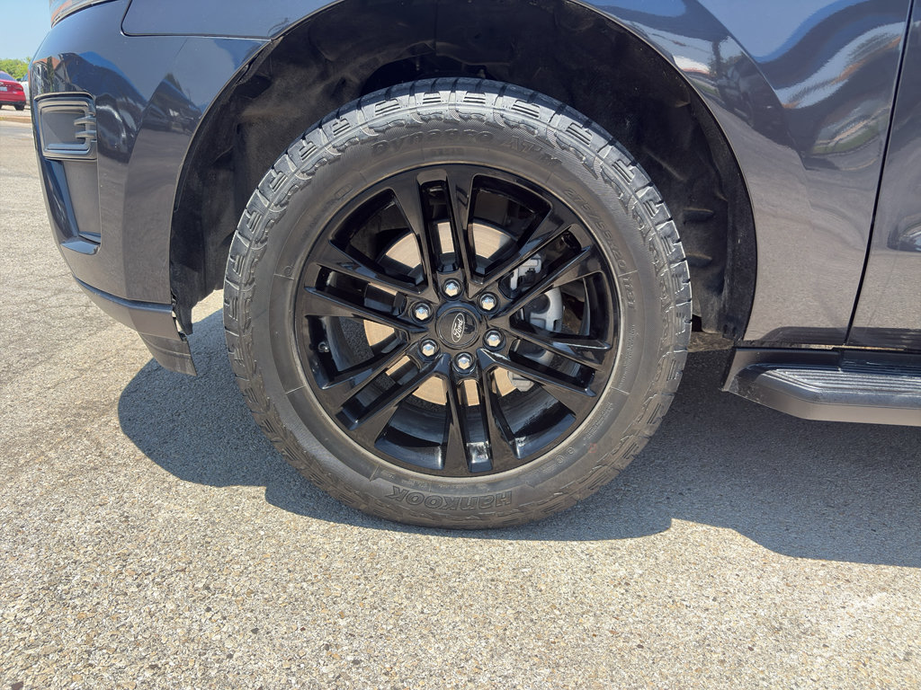 Used 2024 Ford Expedition Max XLT RWD image 9