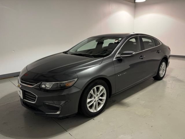 Used 2016 Chevrolet Malibu LT FWD image 3