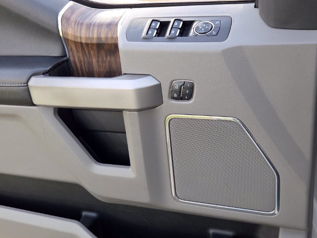 Used 2019 Ford F150 Lariat AWD/4WD image 29