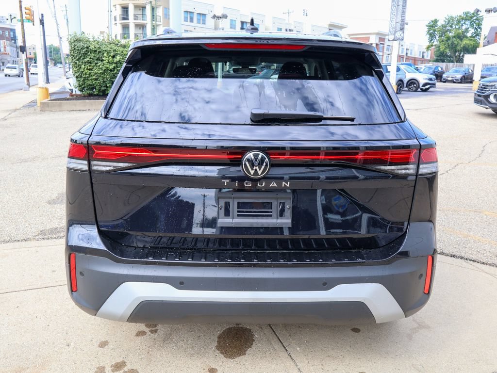 New 2026 Volkswagen Tiguan S FWD image 4