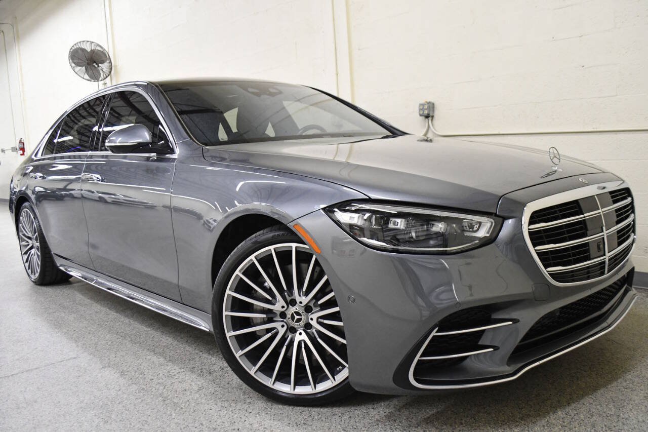 Used 2022 Mercedes-Benz S 580 4MATIC Sedan image 2