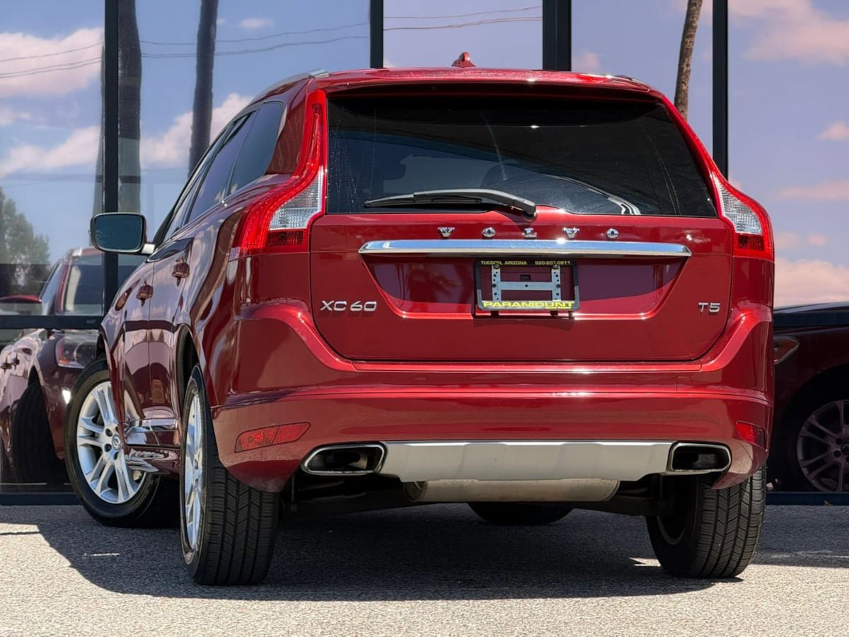 Used 2016 Volvo XC60 T5 Premier FWD image 8