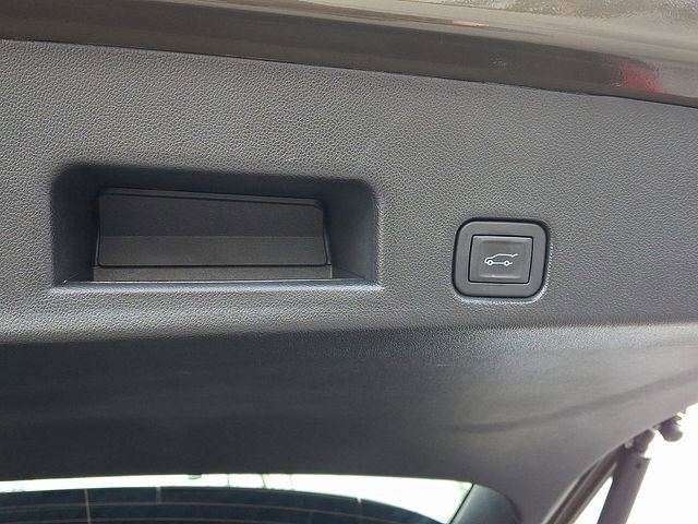 Certified 2024 GMC Acadia AT4 w/ Luxury Package image 33