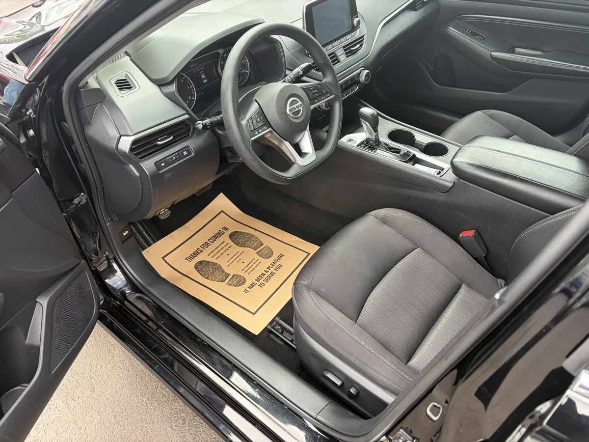 Used 2020 Nissan Altima 2.5 S FWD image 9