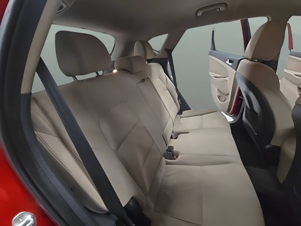 Used 2021 Hyundai Tucson SE FWD image 24