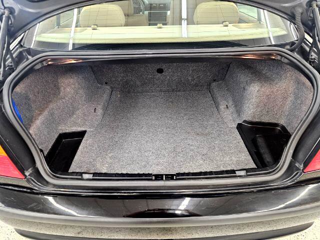 Used 2002 BMW 325i Sedan image 37