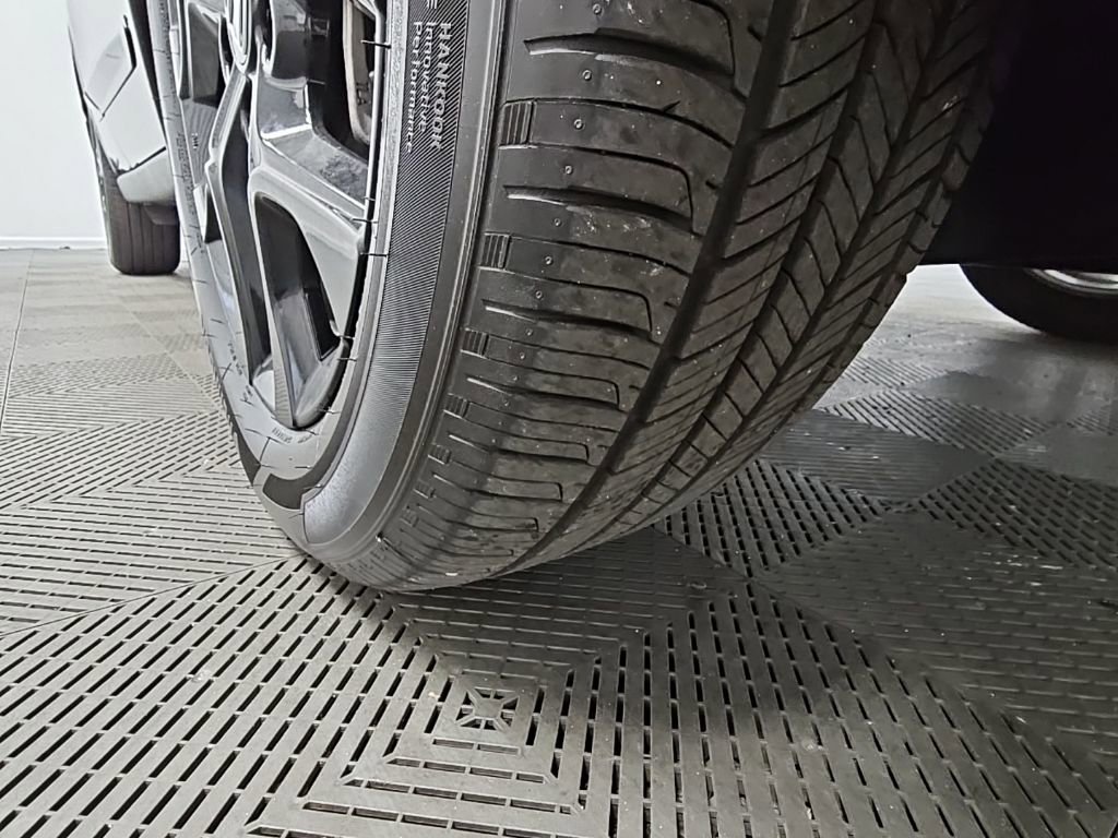 Used 2025 Honda HR-V Sport image 43