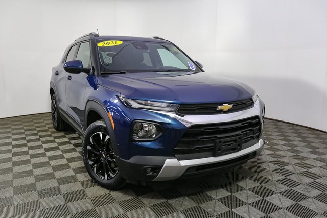 Used 2021 Chevrolet TrailBlazer LT w/ Convenience Package image 3