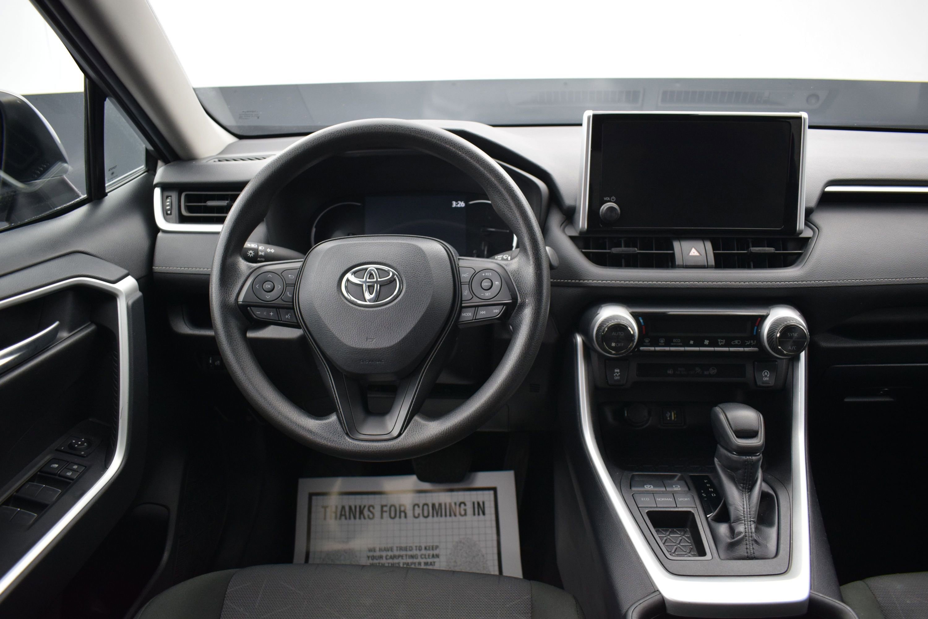 Used 2025 Toyota RAV4 XLE FWD image 14