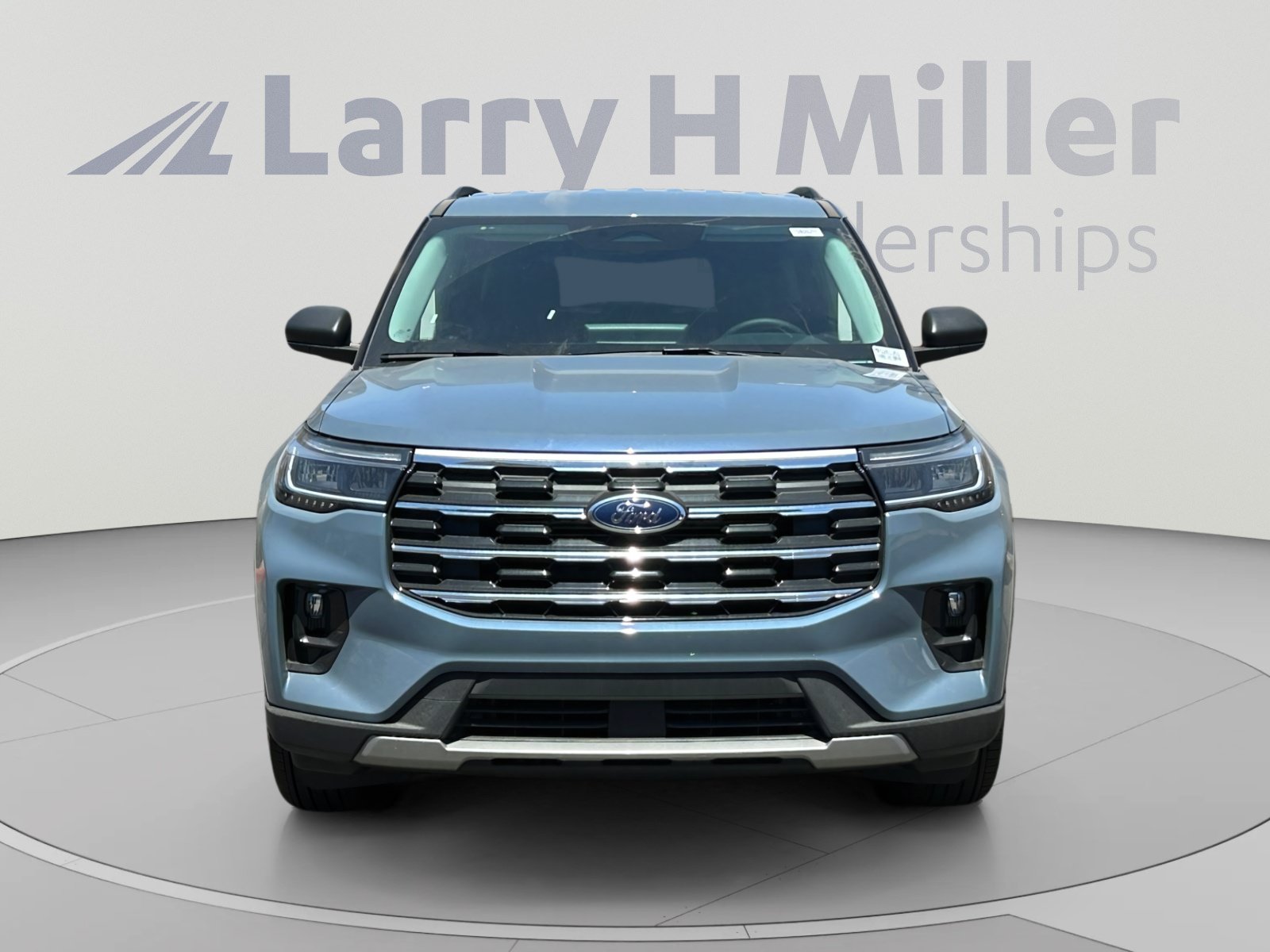 New 2026 Ford Explorer Active w/ Active Comfort Package AWD/4WD image 8