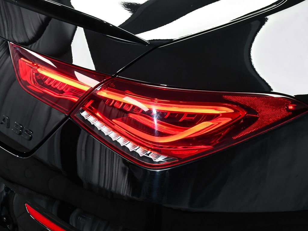 Used 2023 Mercedes-Benz CLA 35 AMG 4MATIC w/ AMG Aerodynamic Package image 92