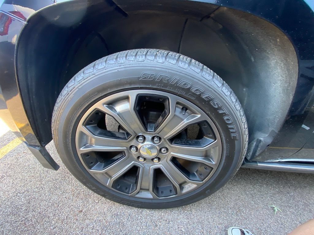 Used 2016 Chevrolet Tahoe LTZ AWD/4WD image 13