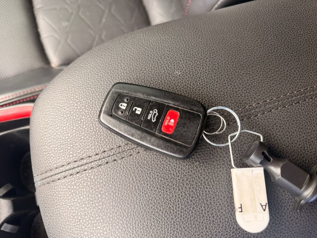 Used 2020 Toyota RAV4 TRD Off-Road w/ TRD Off-Road Weather Package AWD/4WD image 35