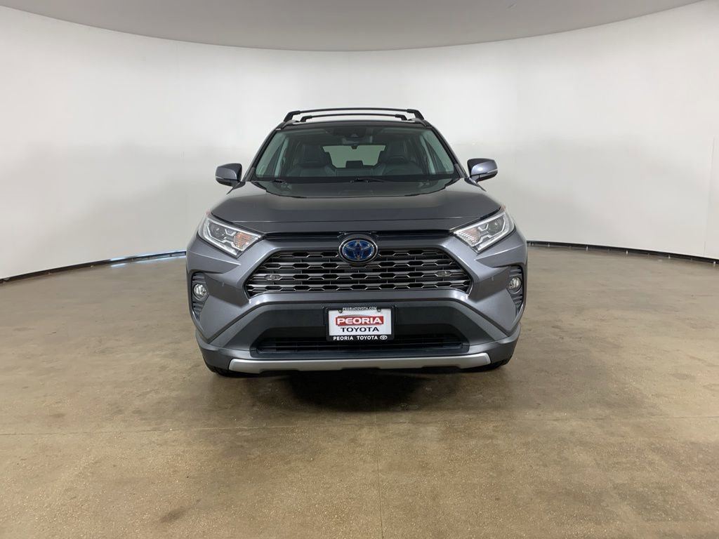 Used 2020 Toyota RAV4 Limited image 3