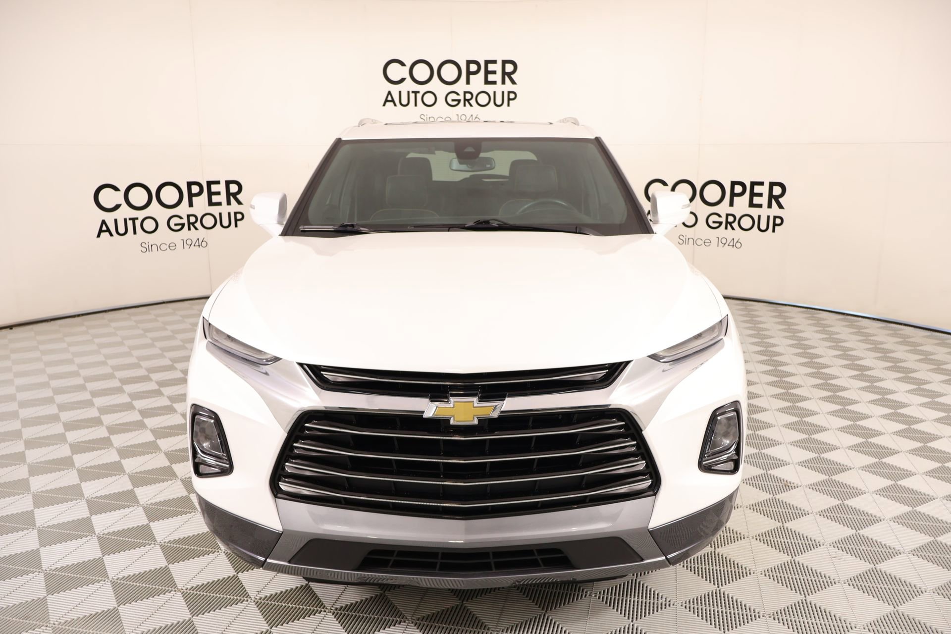 Used 2022 Chevrolet Blazer Premier w/ Enhanced Convenience Package FWD image 9