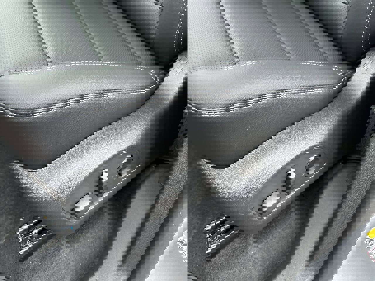 Used 2025 Chevrolet Traverse LT w/ Driver Confidence Package AWD/4WD image 23