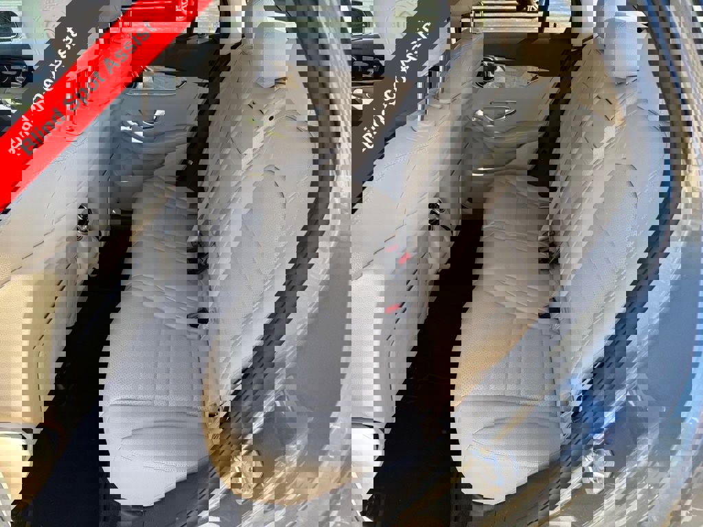 Used 2017 Mercedes-Benz GLC 300 image 10