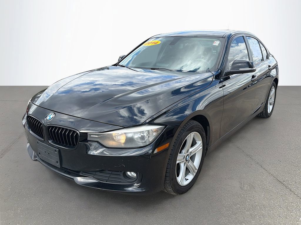 Used 2014 BMW 320i xDrive Sedan image 8