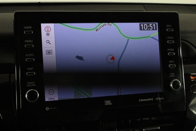 Used 2021 Toyota Camry XSE image 32