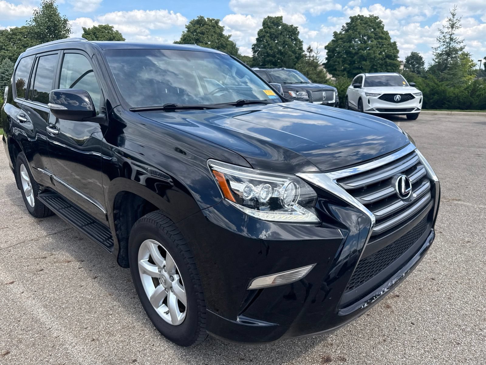 Used 2014 Lexus GX 460 AWD/4WD image 3