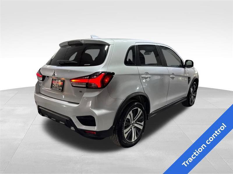 Used 2024 Mitsubishi Outlander Sport SE image 5