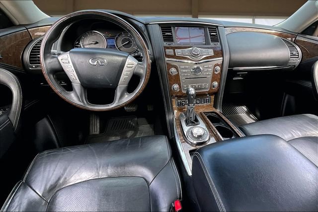 Used 2017 INFINITI QX80 4WD w/ Driver Assistance Package image 16