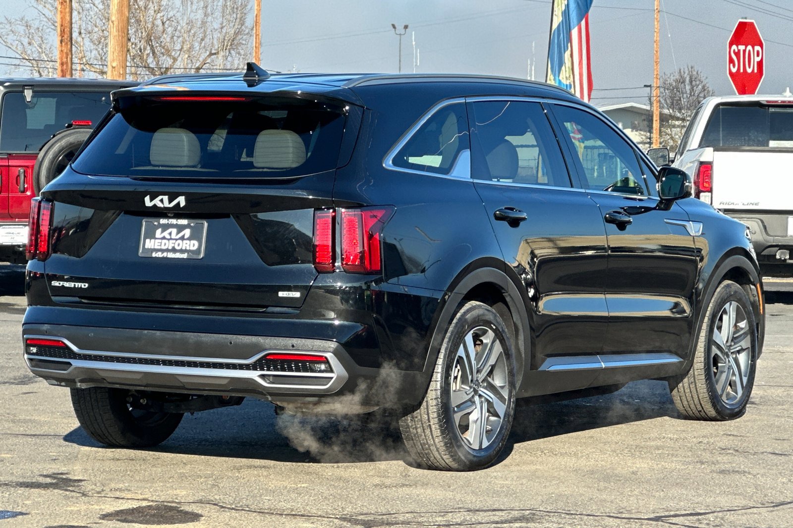 Used 2023 Kia Sorento EX image 4